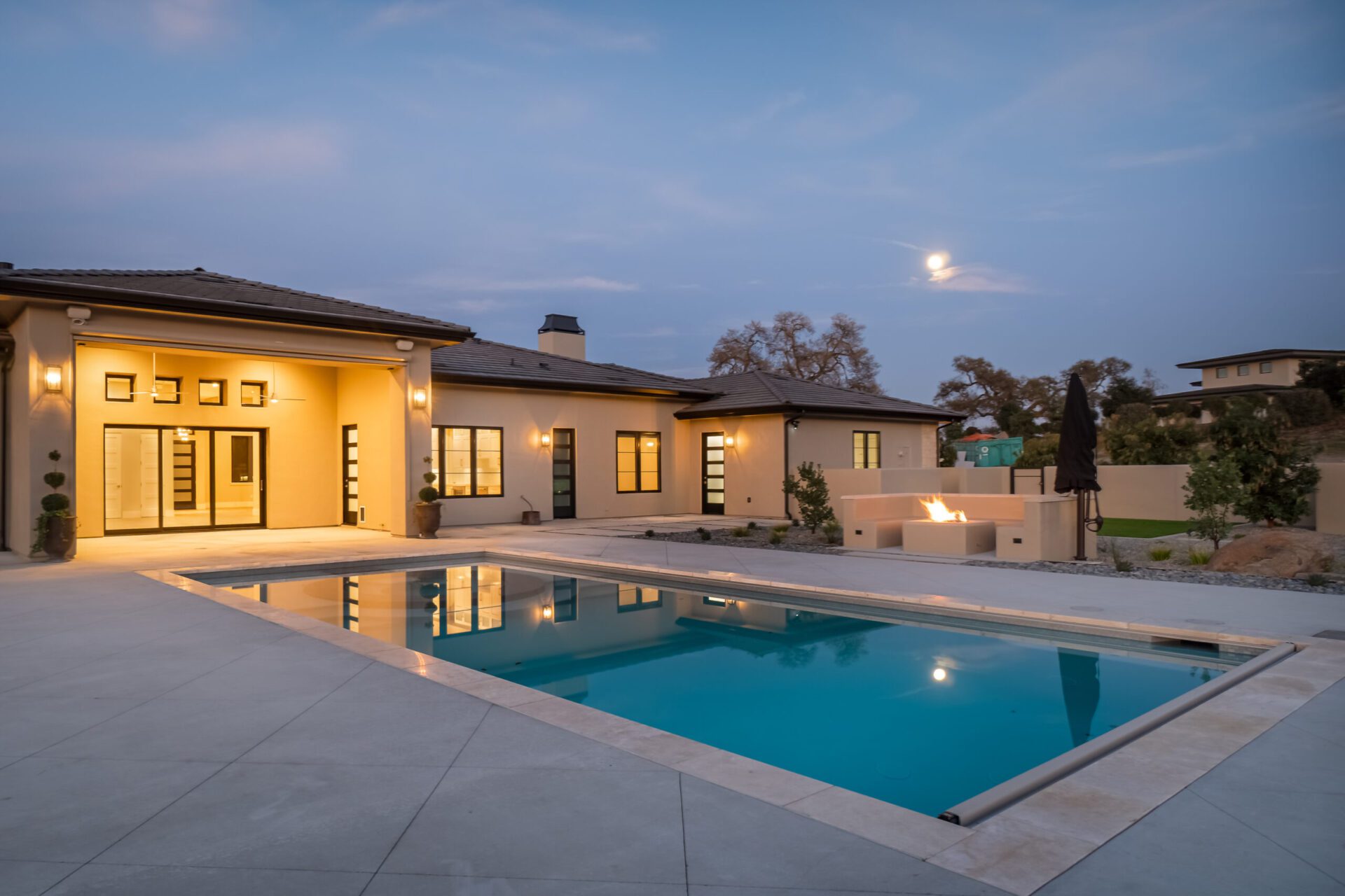 Custome built Templeton house with pool